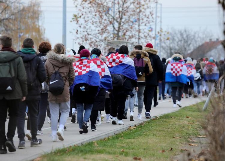 U Vukovar došao veliki broj ljudi iz Hrvatske i BiH