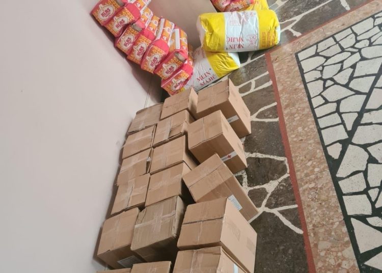 Crveni križ Široki Brijeg poklonima razveselio mještane