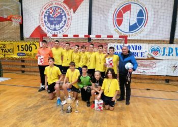 OŠ Petra Bakule pobjednik je velikog Božićnog malonogometnog turnira za osnovne škole