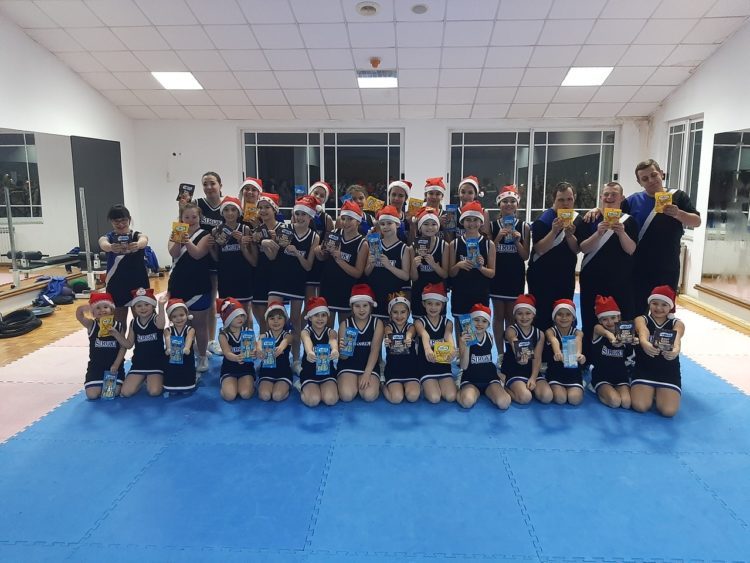 Održana Božićna cheerleading priredba Hrvatskog cheerleading kluba Široki