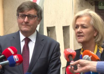 Palmer i Eichhorst dolazak u Sarajevo i pregovore o Izbornom zakonu odgađaju do daljnjeg