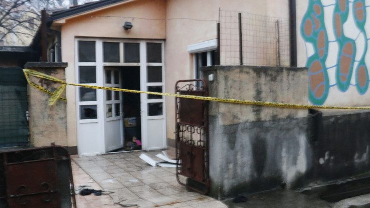 Tragedija u Mostaru: Jedna sestra bila živa do dolaska Hitne pomoći, vjerojatni uzrok smrti gušenje dimom