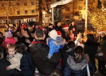 Sveti Nikola darivati će najmlađe u ponedjeljak u Širokom Brijegu