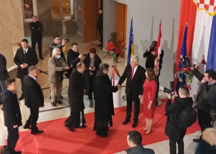 Čović organizirao božićni prijam u Mostaru uz Misu Mediteranu