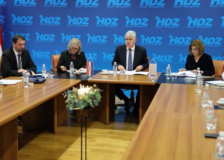 Predsjedništvo HDZ BiH usvojilo zaključke o aktualnim političkim pitanjima