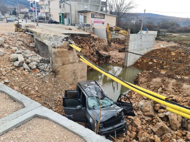 Teška prometna nesreća u Grudama