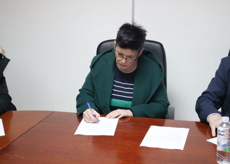 Vlada ŽZH i Nezavisni sindikat uposlenih u srednjim školama potpisali sporazum