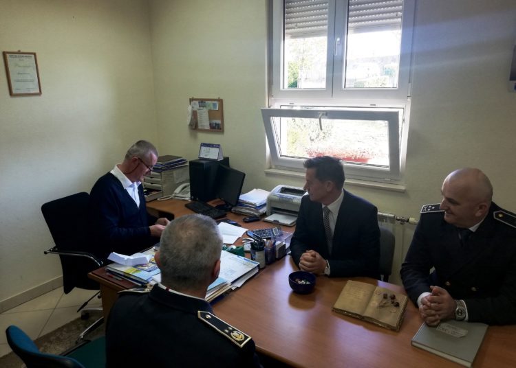 Pripadnici Ministarstva obrane i Oružanih snaga BiH posjetili Dom ‘Marija Naša Nada’