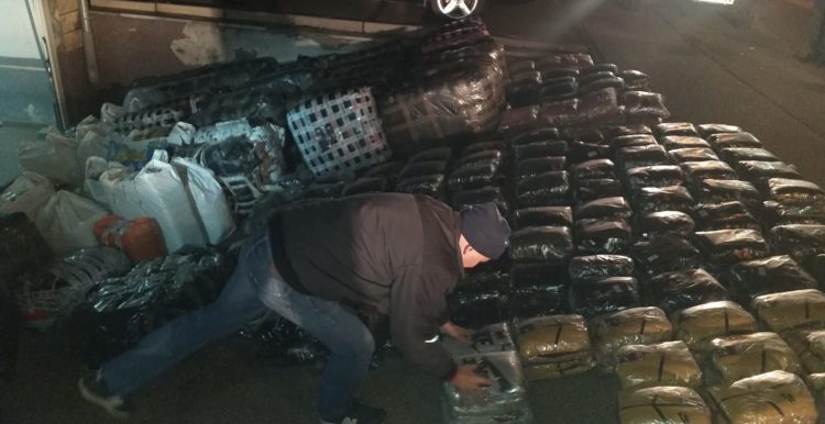 ‘Koridor’: Krijumčarena roba u vrijednosti pola milijuna KM, osumnjičeni lišeni slobode