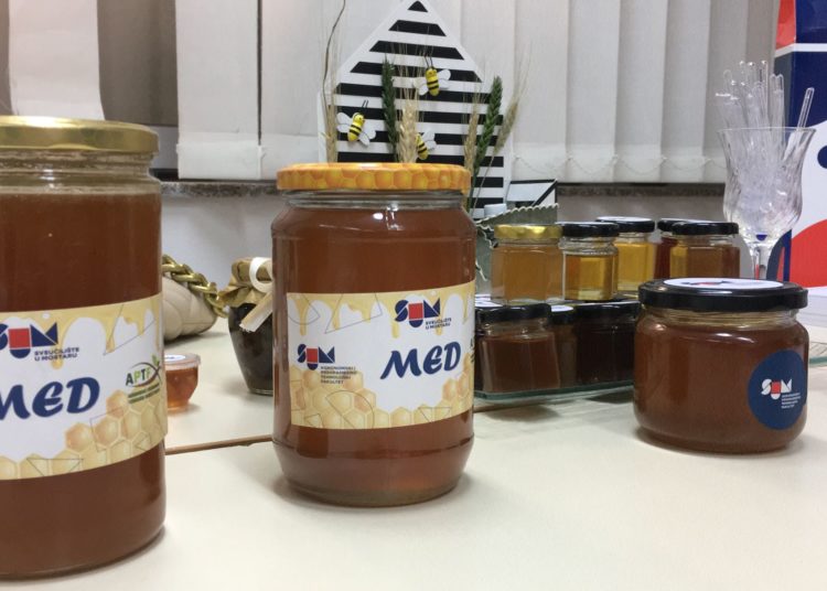 Što nam sve to studenti proizvode? Znanstveni dan je završio!