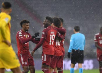 Barcelona ispala iz Lige prvaka, veliko slavlje za Benficu, Lille i Salzburg, ispala i Sevilla…