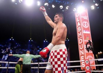 Filip Hrgović deklasirao Ahmatovića: Rušio ga triput prije nego se umiješao sudac