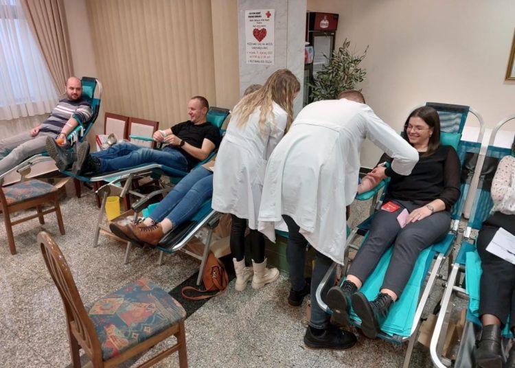 Široki Brijeg: U prvoj akciji darivanja krvi prikupljeno 38 doza krvi