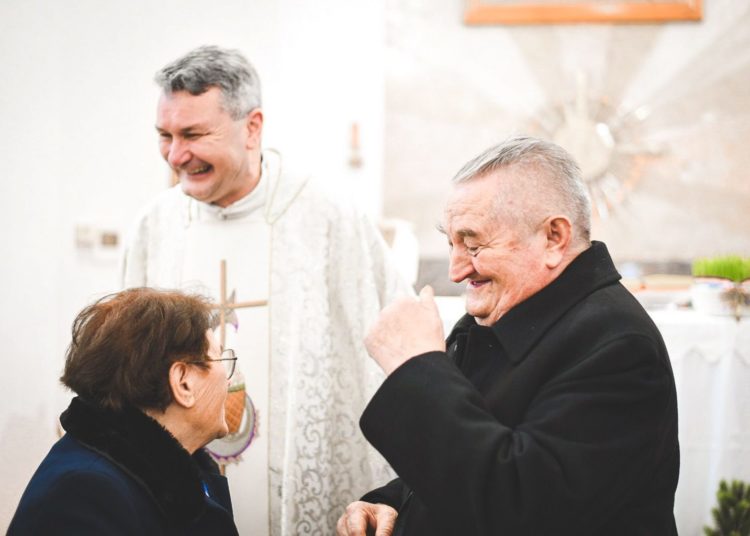 Posušje: Ana i Jozo Begić proslavili 60 godina braka