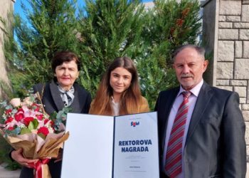 Ljubušanka Jelena Bukmir: Nagrade doživljavam kao jedno veliko priznanje za svoj trud, ali i za put koji sam odabrala