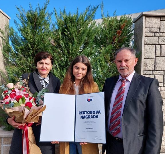 Ljubušanka Jelena Bukmir: Nagrade doživljavam kao jedno veliko priznanje za svoj trud, ali i za put koji sam odabrala