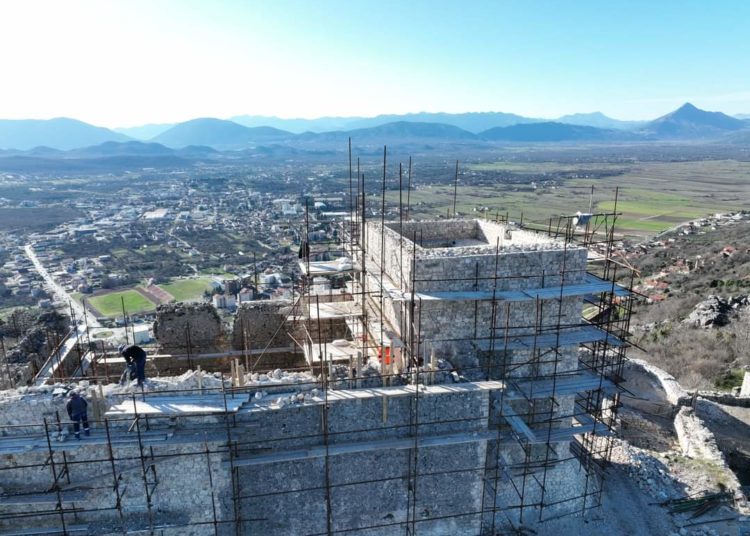 Stari grad u Ljubuškom poprima nove konture