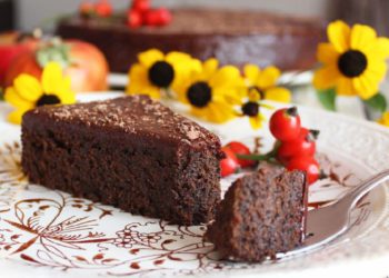 Sočna torta od čokolade i maka