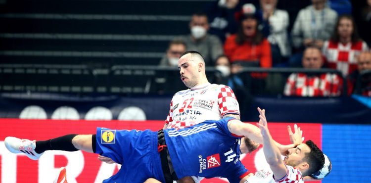 Hrvatska protiv Srbije bez Mandića i Srne