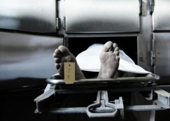 Donijeli mrtvaca u poštu kako bi preuzeli njegovu mirovinu