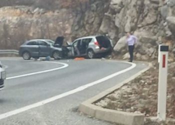 U teškoj prometnoj nesreći jedna osoba poginula na Vraniću