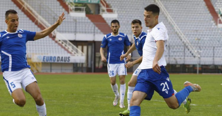 Dvojica veznjaka Hajduka odlaze na posudbu u Sloveniju