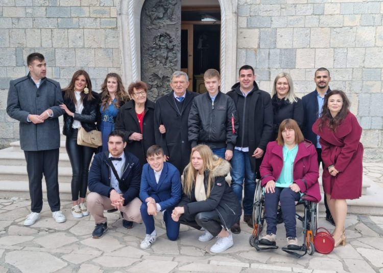 Milica i Ljubo Herceg iz Prologa obnovom bračnih zavjeta proslavili dijamantni pir