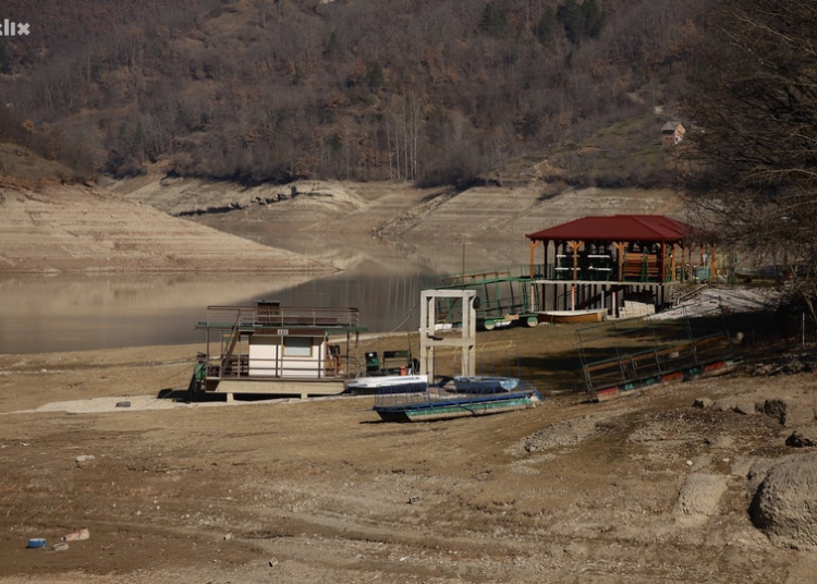 Pogledajte kako izgleda Jablaničko jezero nakon povlačenja vode