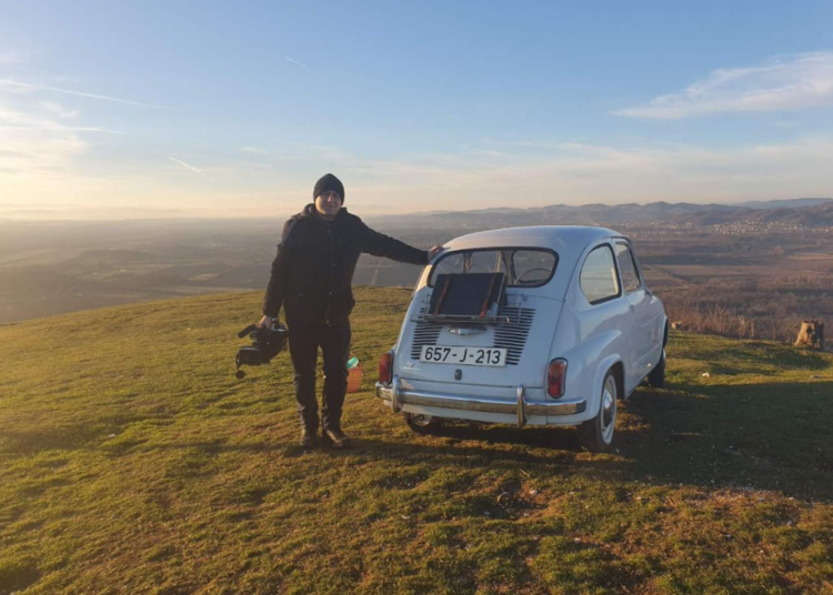 Po cijeloj BiH putuju 60-godišnjim fićom i bilježe zanimljive priče