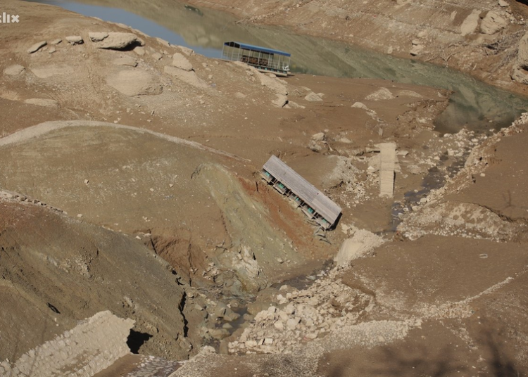 Pogledajte kako izgleda Jablaničko jezero nakon povlačenja vode