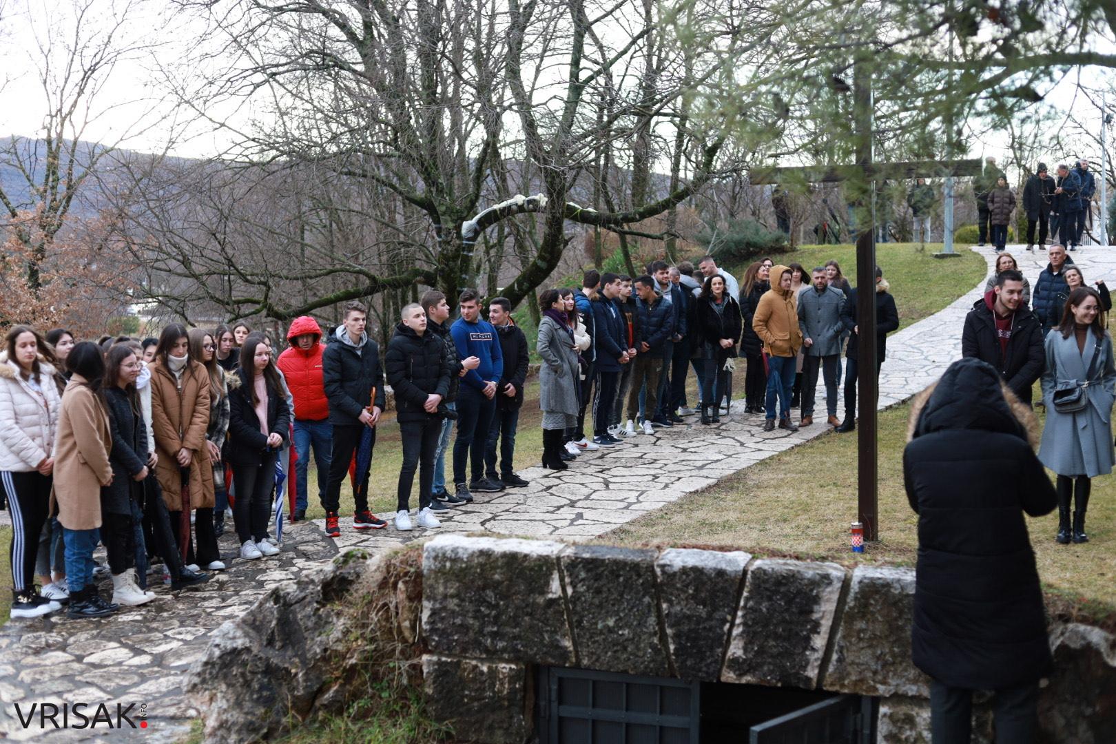 Široki Brijeg: Obilježena 77. godišnjica od partizanskog ubojstava hercegovačkih franjevaca