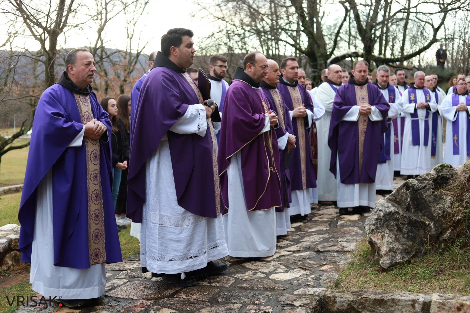 Široki Brijeg: Obilježena 77. godišnjica od partizanskog ubojstava hercegovačkih franjevaca