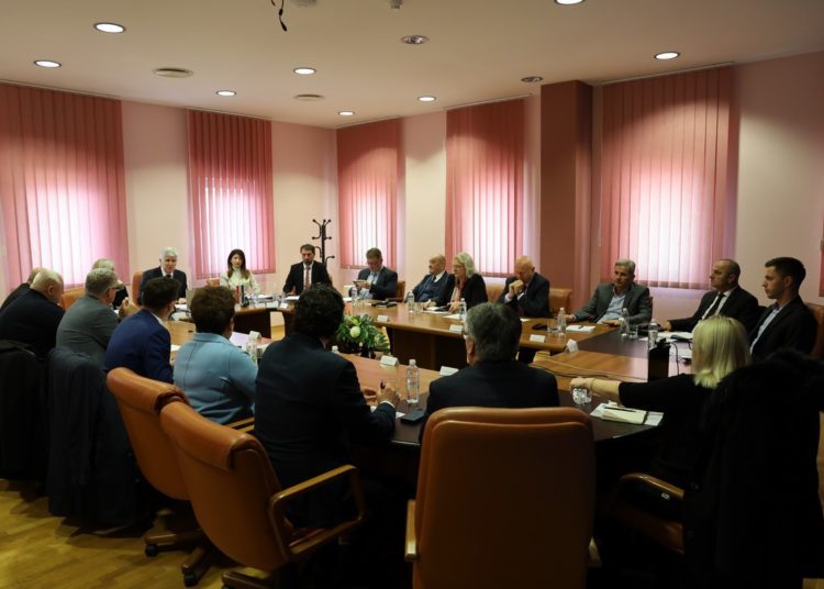 Sjednica Predsjedništva HDZ-a BiH i HDZ-a RH: Uvjeti za Opće izbore ne postoje, tračak prostora za konačan dogovor bit će jasan nakon četvrtka