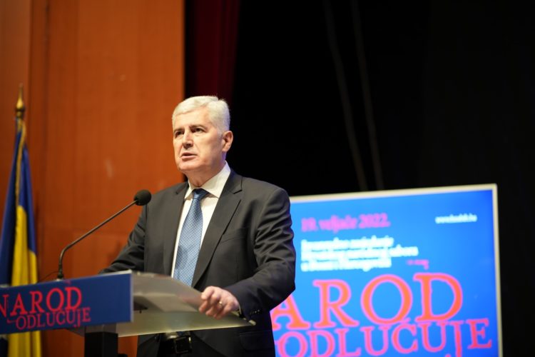 Sa zasjedanja HNS-a poslala se poruka zajedništva hrvatskog naroda