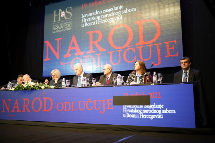 Sa zasjedanja HNS-a poslala se poruka zajedništva hrvatskog naroda