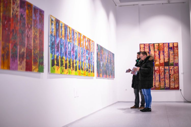 Produženje izložbe Zlato i srebro Zadra akademika Igora Rončevića u Sveučilišnoj galeriji