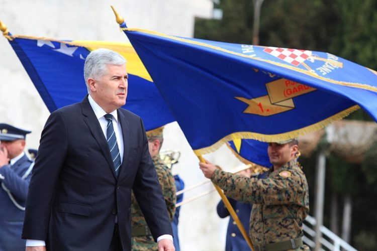 Čović poziva na prekid invazije i sukoba u Ukrajini