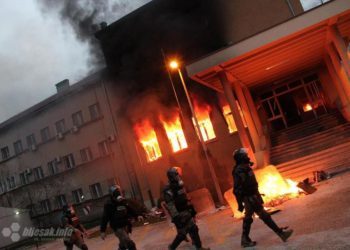 Osam godina od prosvjeda u Mostaru i paljenja institucija