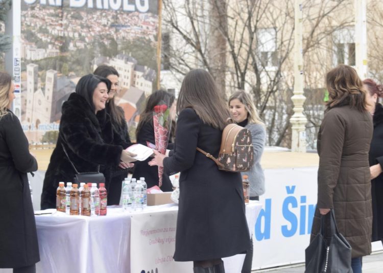 Druženje u središtu Širokog Brijega povodom Međunarodnog dana žena