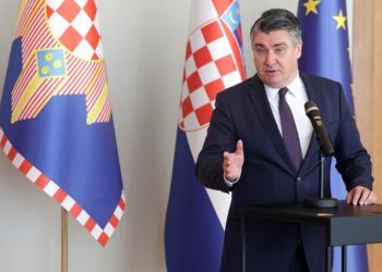Milanović: Zabranjuju se preleti vojnih zrakoplova iznad Zagreba i drugih gradova
