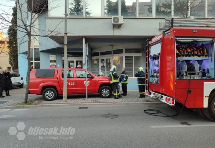 Izbio požar u Plavoj zgradi u Mostaru