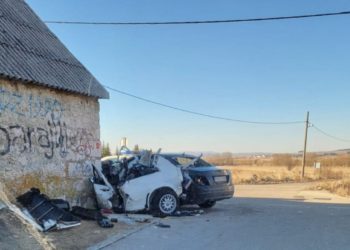 Tomislavgrad: U teškoj prometnoj nesreći dvije osobe smrtno stradale