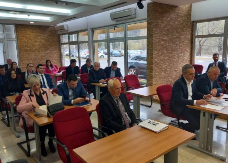 ŽZH: Pravo na egzistencijalnu naknadu moći će nasljeđivati bračni partneri nakon smrti supružnika