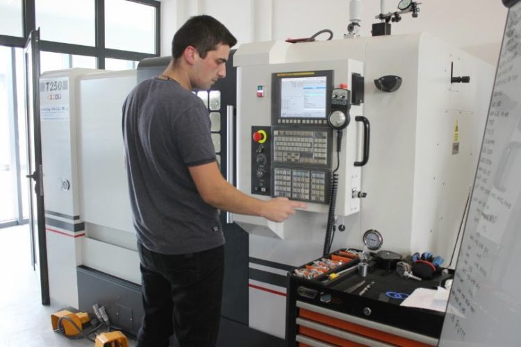 Tehnološki park Posušje: Javni poziv za obuku za CNC programera / operatera