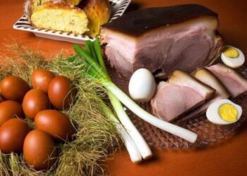 Znate li zašto na Uskrs tradicionalno jedemo šunku i mladi luk?