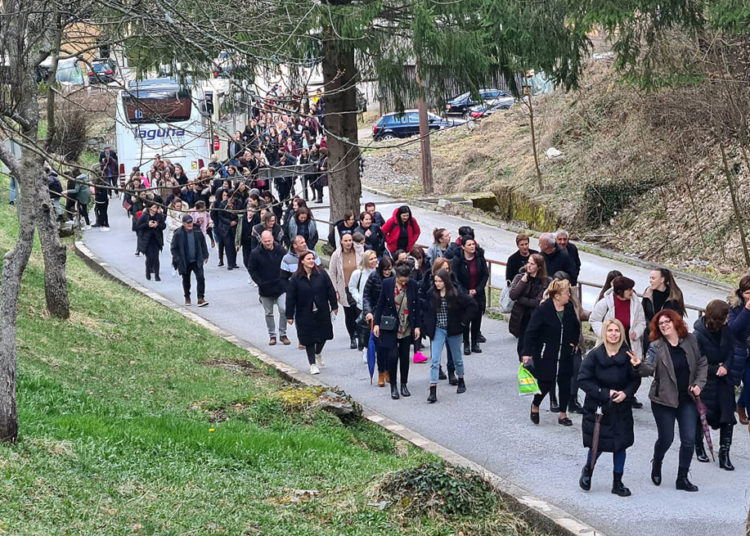 Mnoštvo Kočerinjana hodočastilo u Bosnu, kardinal Puljić oduševljen