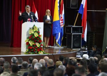 Milanović u Livnu: Sljedeći put pustite i himnu EU, Odu radosti, da pokažete tko ste i što ste i kamo stremite