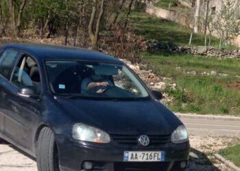 Društvenim mrežama širi se informacija o Albancu koji se sumnjivo ponaša u Posušju