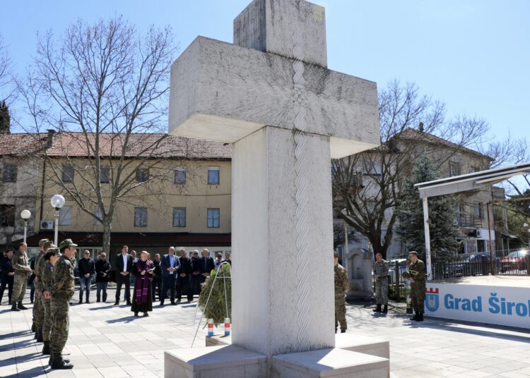 U Širokom Brijegu obilježena 30. obljetnica utemeljenja Hrvatskog vijeća obrane