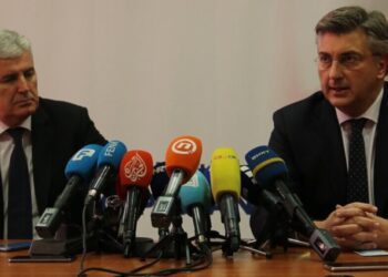 Plenković nakon sastanka s Čovićem: EU i SAD spremne su se uključiti se u nove pregovore